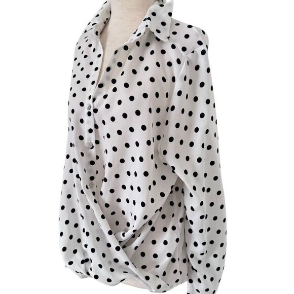 Akaiv Cream Black Polkadot Blouse VNeck Faux Knot Crossover 100% Polyester Mediu - Picture 2 of 9
